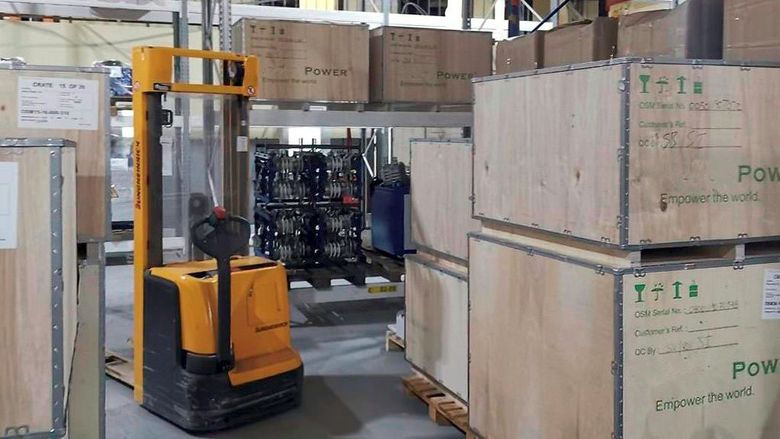 Поставки электрооборудования