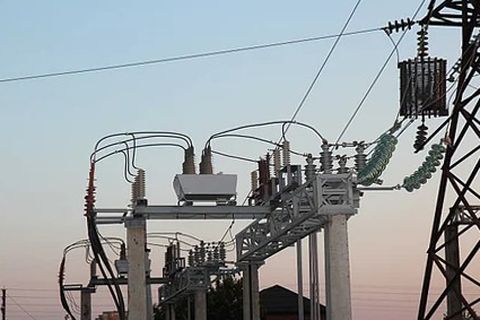 Реклоузер OSM38 на подстанции